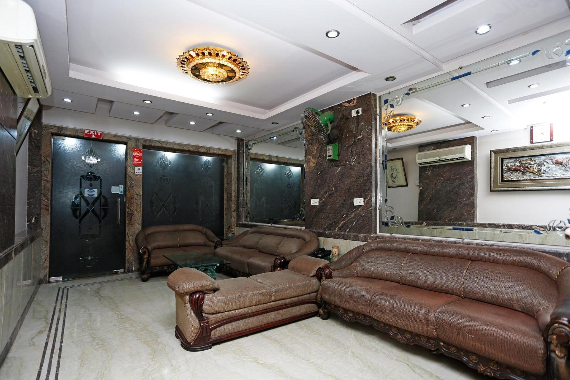 Hotel O Mid Town Delhi  Exterior foto