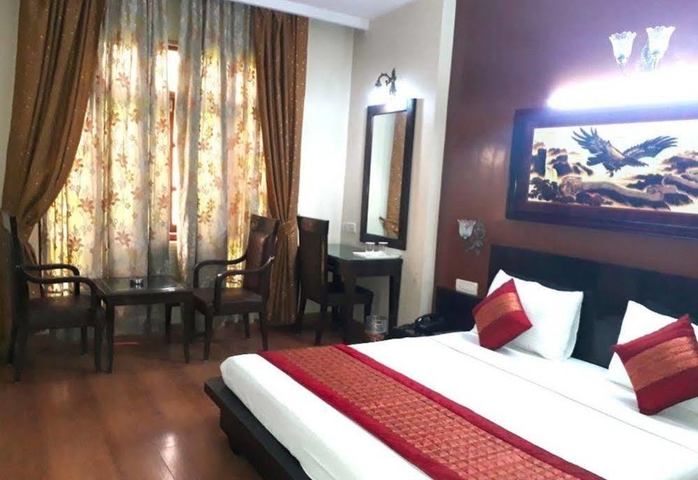 Hotel O Mid Town Delhi  Exterior foto